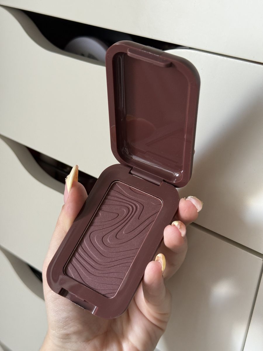 NYX Professional Makeup Maquillage: NYX Buttermelt Bronzer – Neuf avec emballage d'origine à Chavannes-près-Renens par elobrgs 1