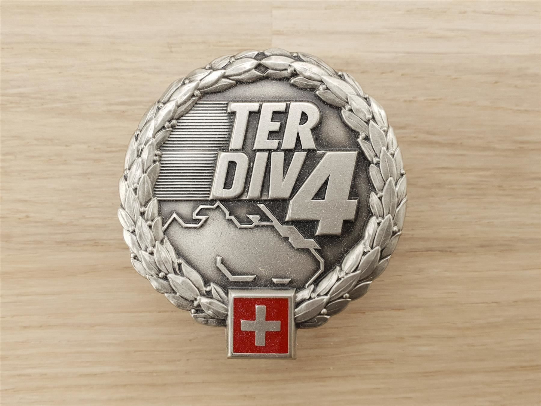 Placchette & Badge: Béret Emblem Ter Div 4 – Usato da Erlinsbach venduto da S700
