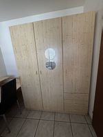 Kinderkleiderschrank