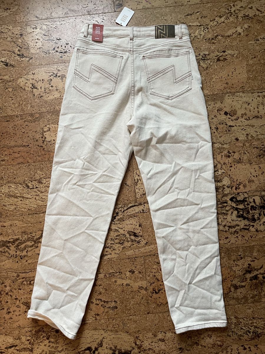 Nile Jeans: Neue Nile Hose Jeans beige L – Nuovo e nell'imballaggio originale da Täuffelen venduto da Nice800 2