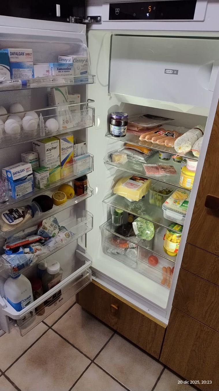 V-Zug Cucine complete: Occ. Küche inkl. Geräte – Usato da Wohlen AG venduto da Surus1 2