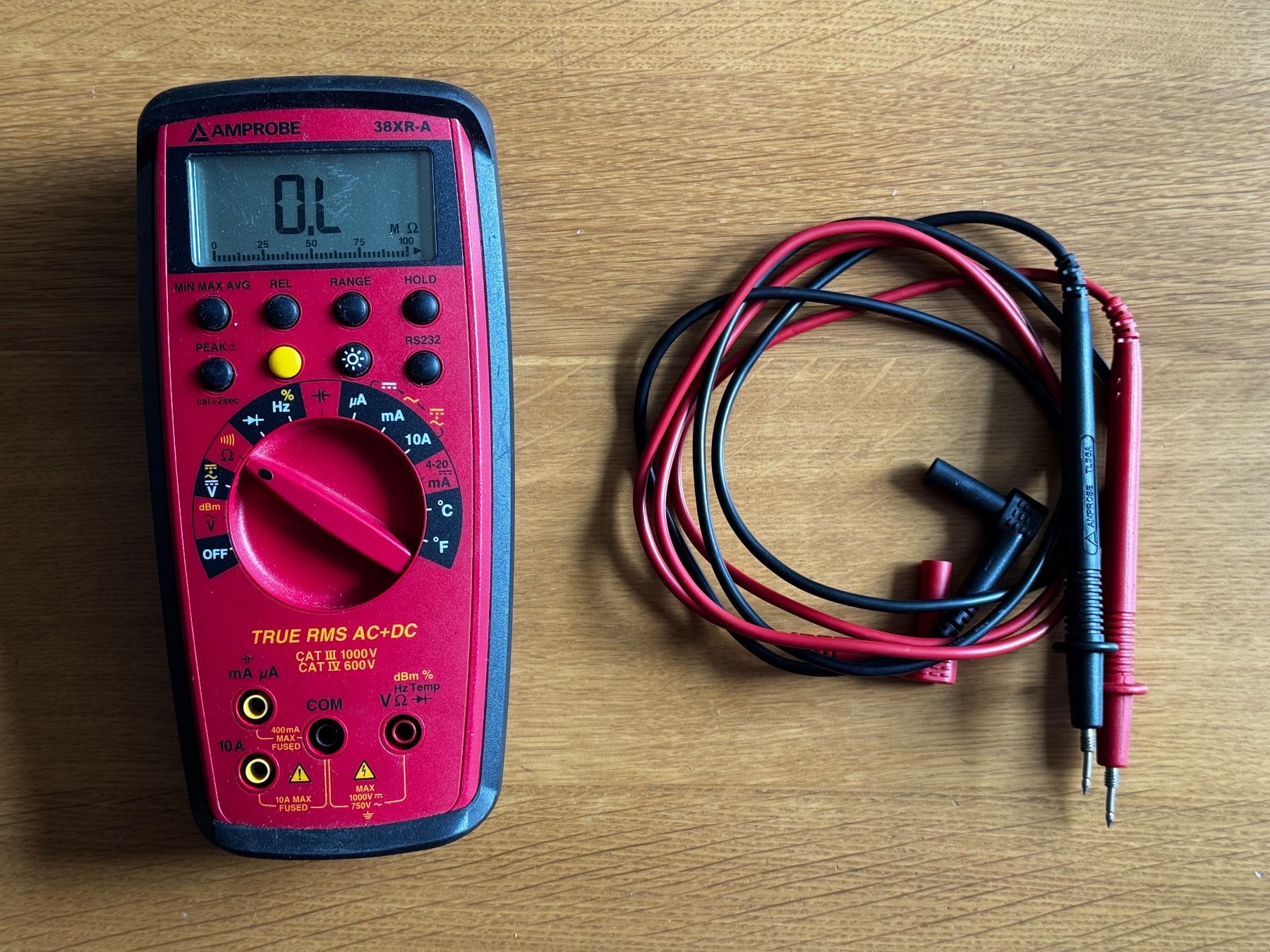 Messen: Amprobe 38XR-A Digital Multimeter – Gebraucht aus Zürich von colorblindrummer