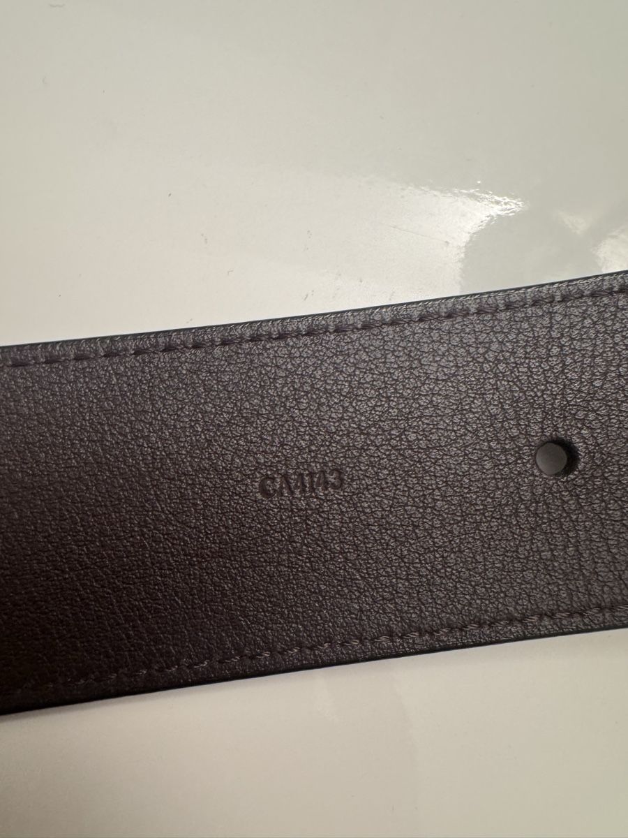 Louis Vuitton Cinture: LV Gürtel mit goldenem Monogramm-Verschluss – Usato da Othmarsingen venduto da Paucaverba 4