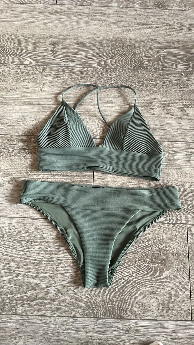 H&M Costumi da bagno & Bikini: Maillot de bain vert – Usato da Le Locle venduto da Ophelhugy