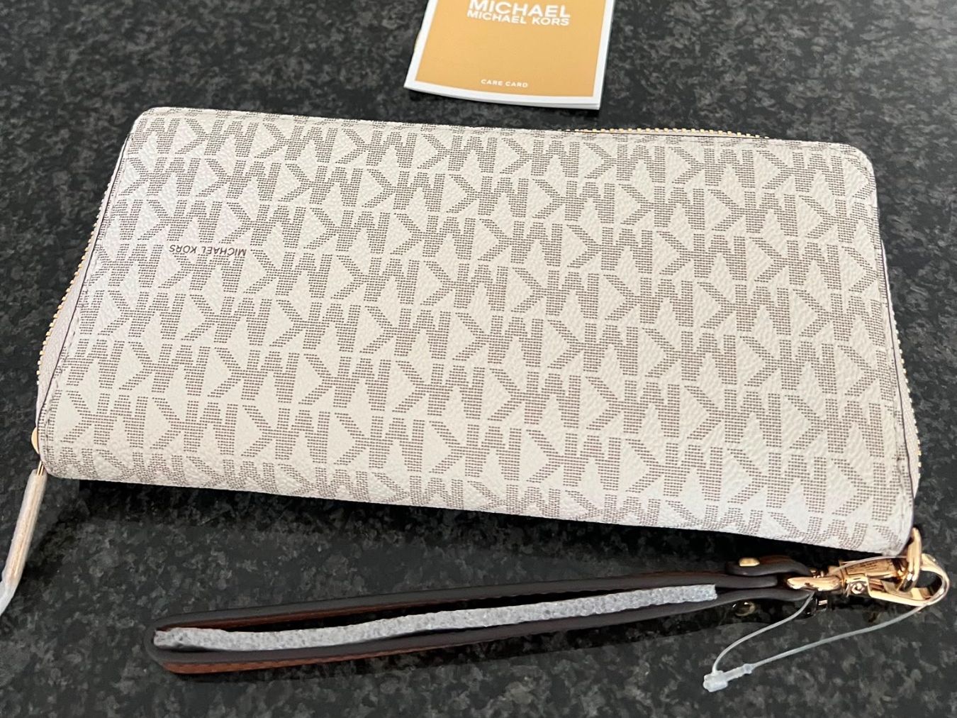 Michael Kors Portamonete: Michael Kors Portemonnaie vanilla – Nuovo e nell'imballaggio originale da Wiedlisbach venduto da Sistershop 1