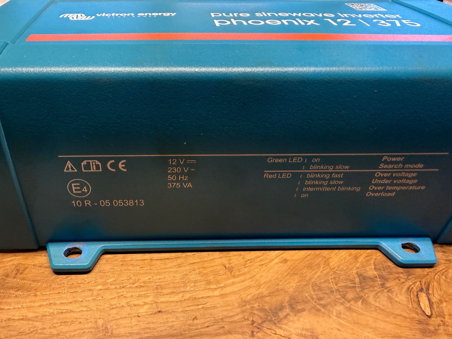 Victron Inverter: Phoenix 12/373 Wechselrichter – Usato da Meisterschwanden venduto da Macteddy 1