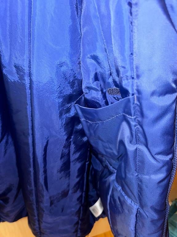 Adidas Jacken: Veste hiver ADIDAS longue – Gebraucht aus Chambrelien von urb_ngr5 4