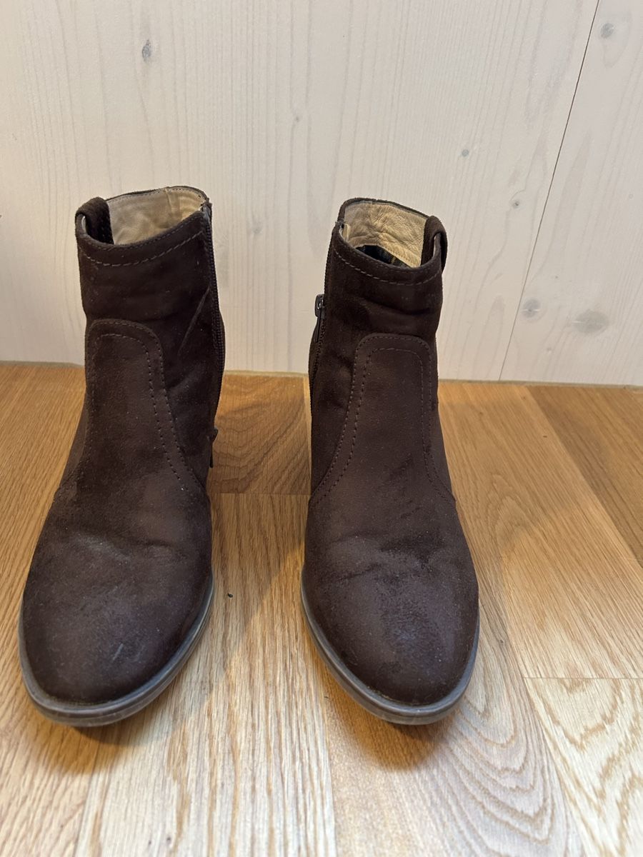 Bench Scarpe da donna: Stiefeletten Bench – Usato da Lengnau AG venduto da Anni_Mo 3