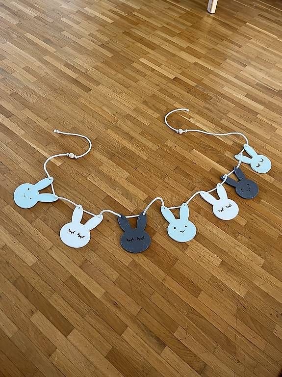 Tutte le decorazioni: GRATIS Holzgirlande Hase  – Usato da Schlieren venduto da var_dms8 1