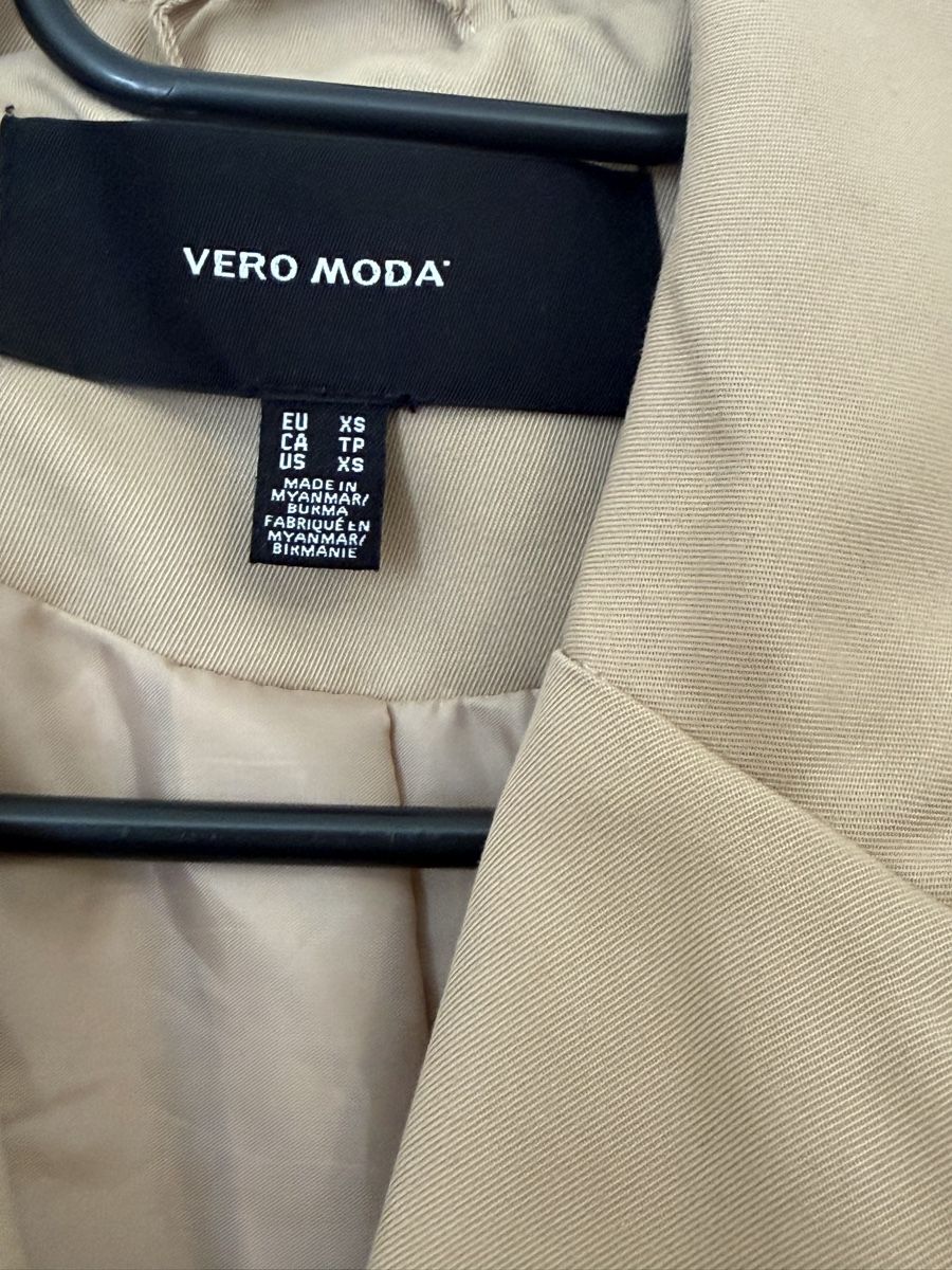 Vero Moda Cappotti: Manteau Vero Moda taille 32 – Nuovo (secondo la descrizione) da Lavey-Village venduto da jul_2f57 1