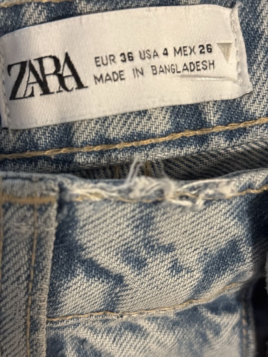 Zara Jeans: Zara Jeans - Grösse 36 – D'occasion à Buchs ZH par els_mgj9 2