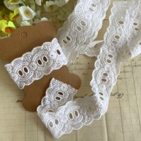 Band Spitzenband weiss Broderie anglaise Dentelle 350cm