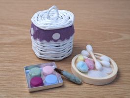 Handgeflochtener Wäschekorb mit Beauty Set, auch für Maileg