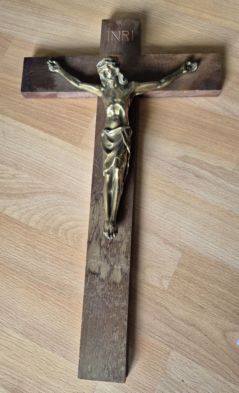 Tutte le decorazioni: Holz Messing Jesus INRI – Usato da Moutier venduto da Maria1704
