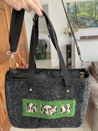 Handtasche