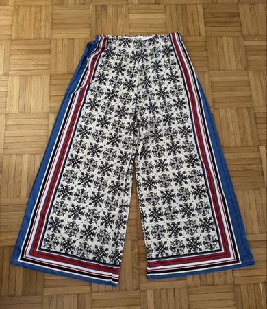 ZARA Hose Gr. M