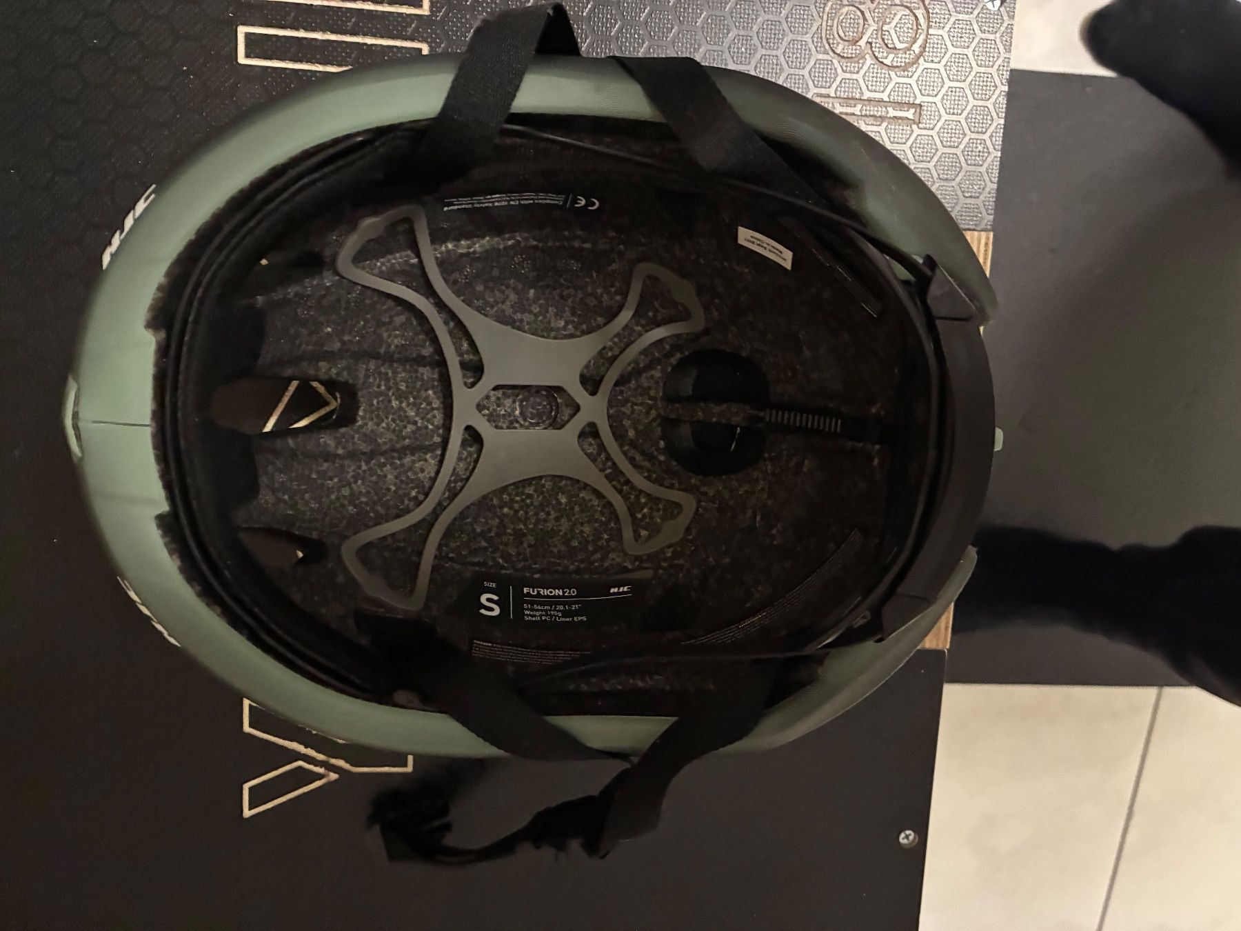 HJC Caschi: HJC Furion 2.0 – Nuovo (secondo la descrizione) da Cugy FR venduto da gre_mqy7 2