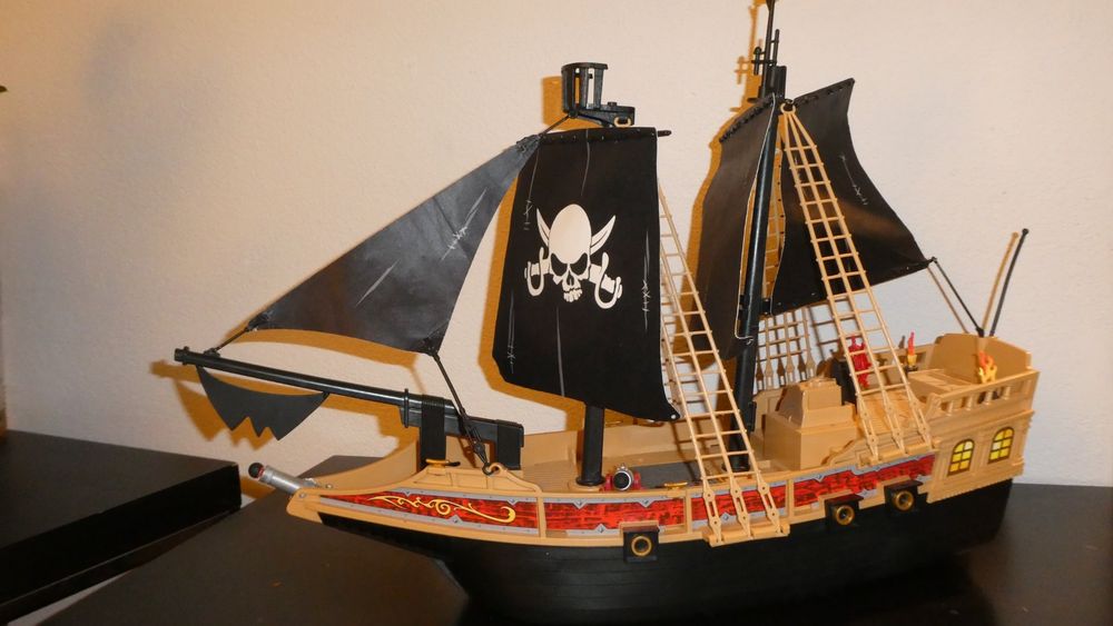 Playmobil Piratenschiff mit Motor | Kaufen auf Ricardo