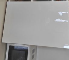 White kitchen cabinet (ikea) 80*40