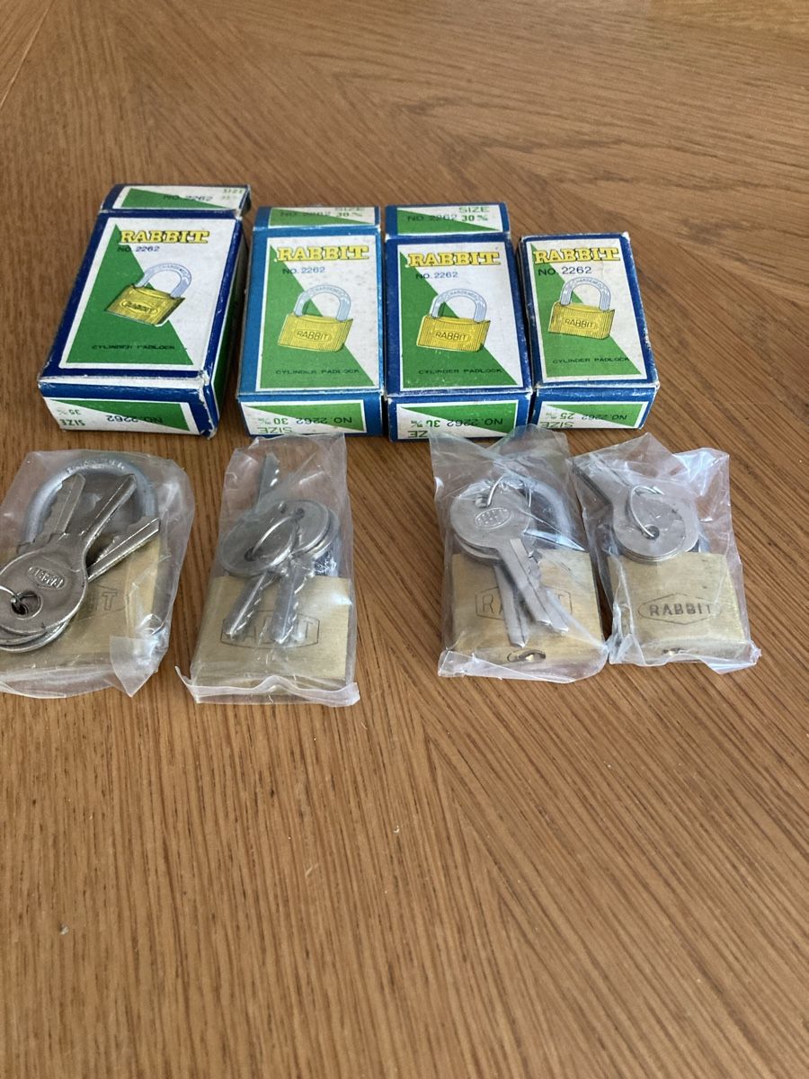 Lucchetti: Vorhängeschlösser in Original Verpackung – Nuovo (secondo la descrizione) da Staad SG venduto da gab_7dr9 2