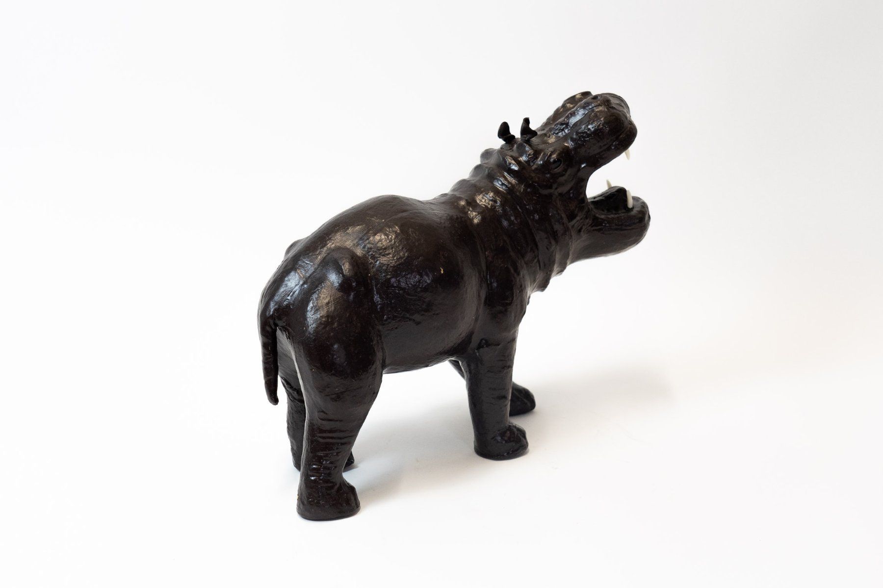 Skulpturen & Statuen: Nilpferd Skulptur - Versand möglich – Gebraucht aus Schaffhausen von Studio-Ara 7