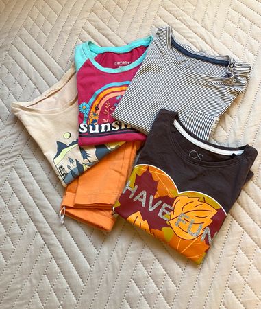 Mädchen Set , 1 Leggings, Gr. 104 4 x Shirt