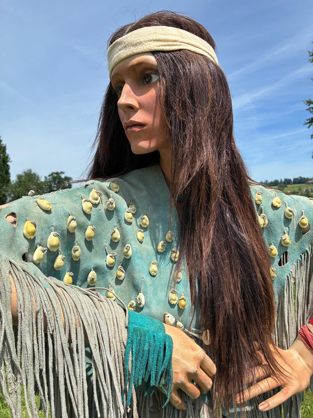 Statuette: Indianer Frau Sioux – Usato da Bäretswil venduto da robsonantik 7