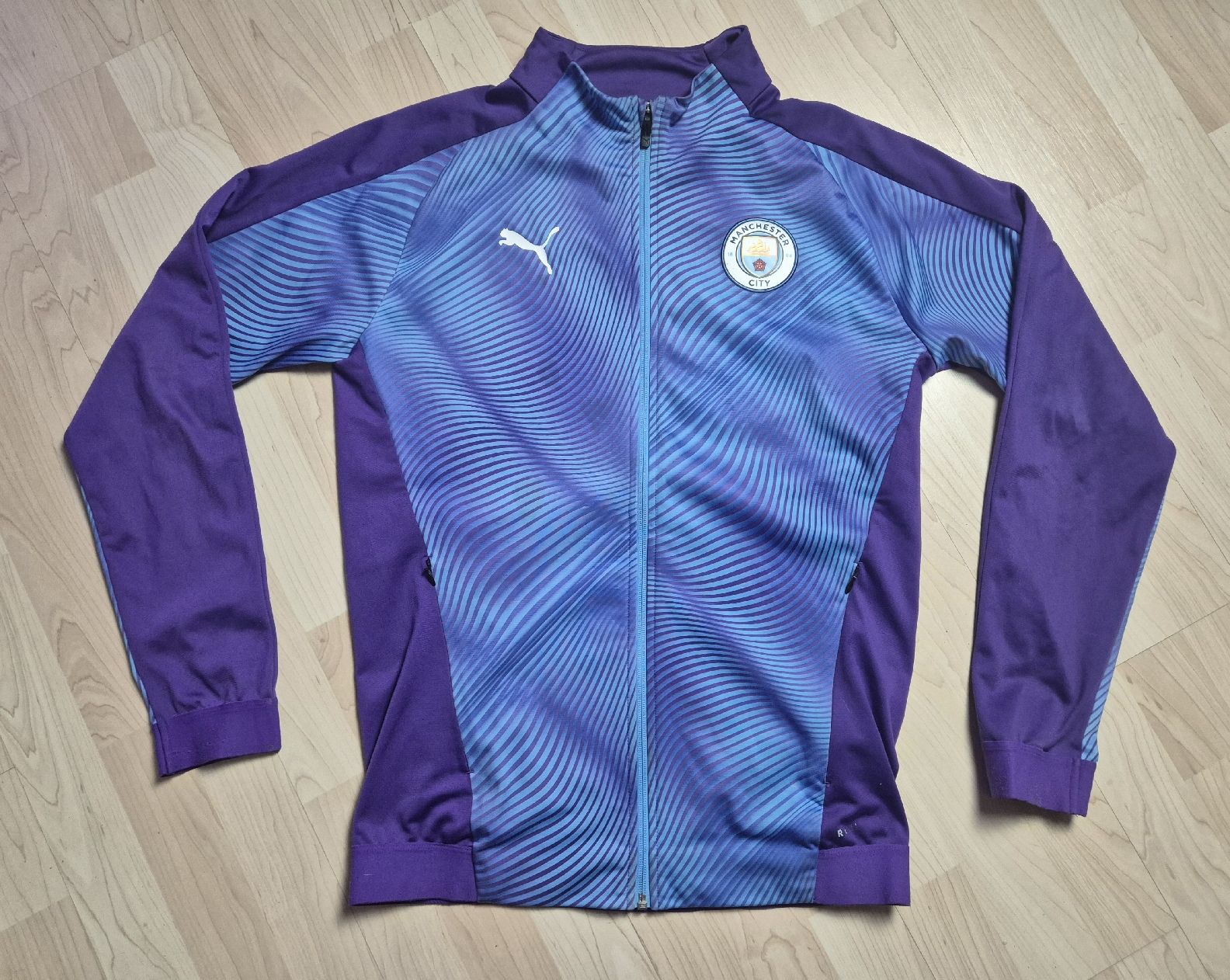 Puma Giacche: Puma 19/20 Manchester City Grösse M – Usato da St. Gallen venduto da CaliSunshine