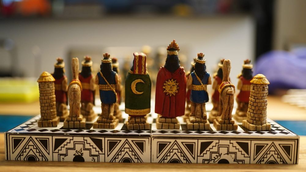 Inca Mayan Chess Set (Neu und originalverpackt) in Oetwil an der Limmat ...