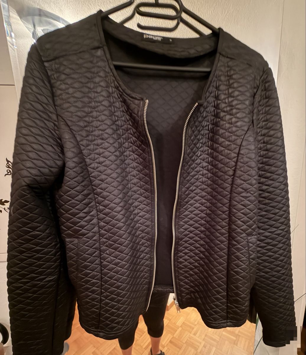 Giacche: Schicke Page One Jacke, Grösse M – Usato da Trimbach venduto da Schwaenchen