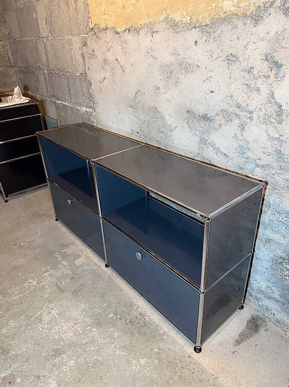 USM Cassettiere: USM Haller Sideboard  Anthrazit - Klappen unten – Usato da Schalunen venduto da Schwende2 1