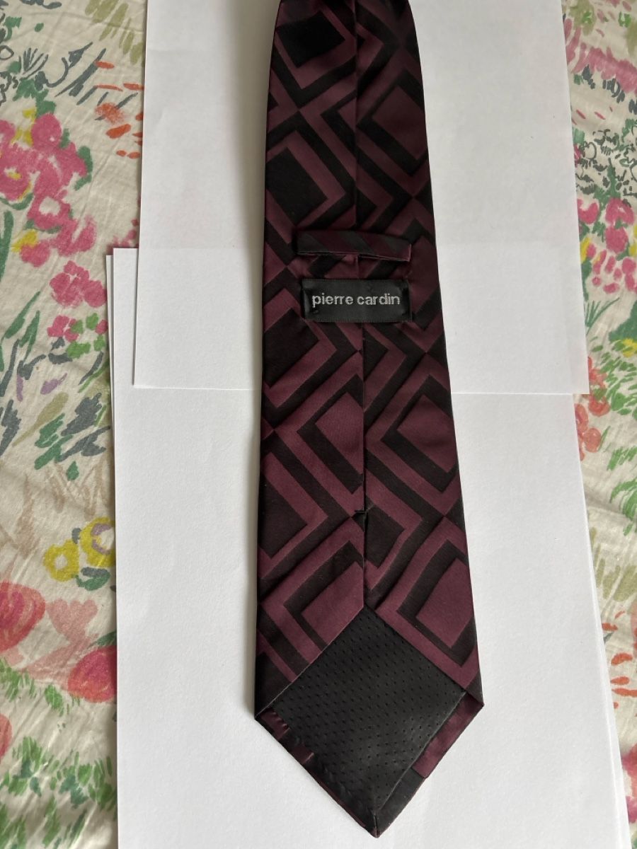 Cravatte: Pierre Cardin Tie Geometric Pattern Burgundy Black – Usato da Basel venduto da sid160 4