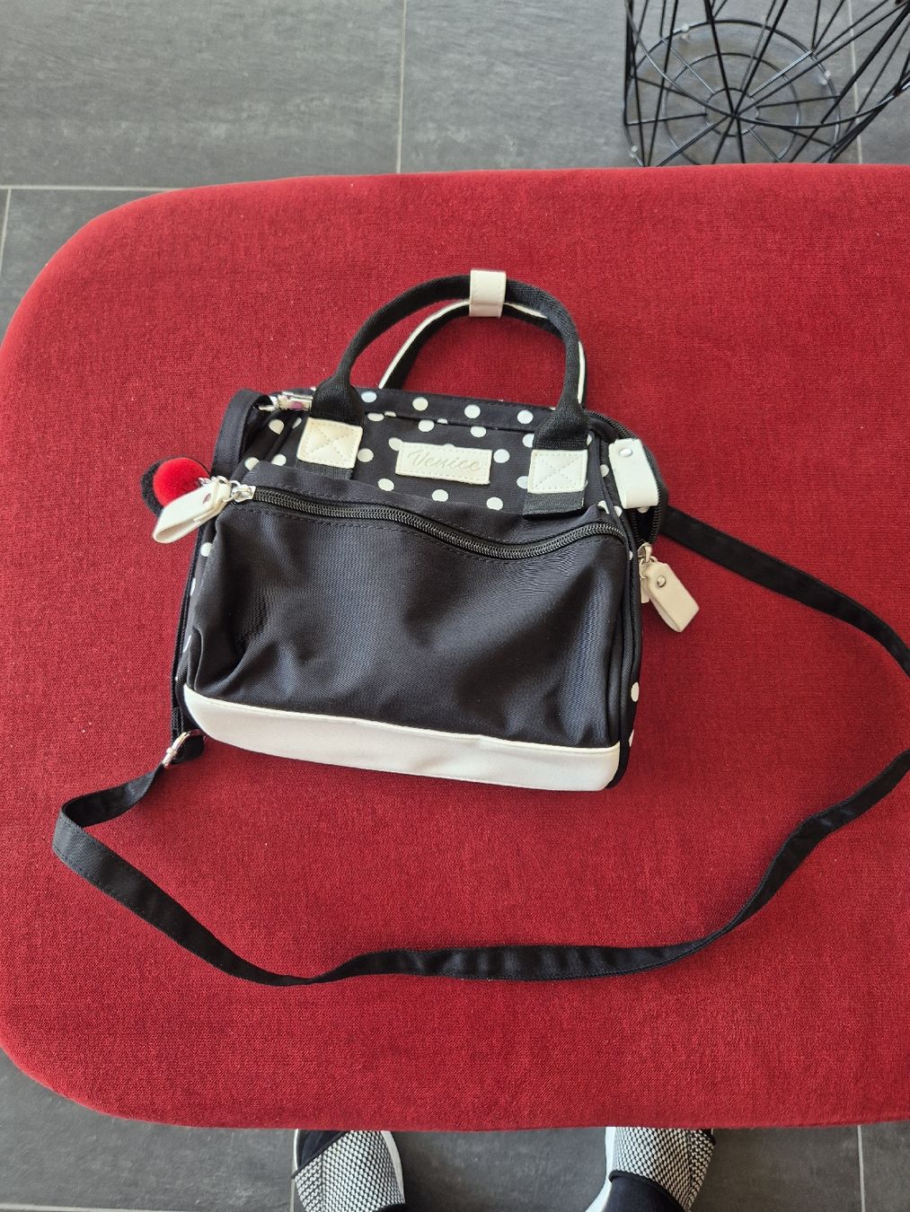Taschen für Damen: Tasche – Gebraucht aus Würenlingen von kuh33