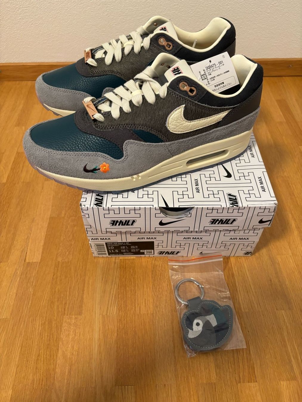 Nike Scarpe da uomo: Nike Air Max 1 Kasina Grey  EU44/ UK9/ US10 – Nuovo e nell'imballaggio originale da Kriens venduto da Na_Ro