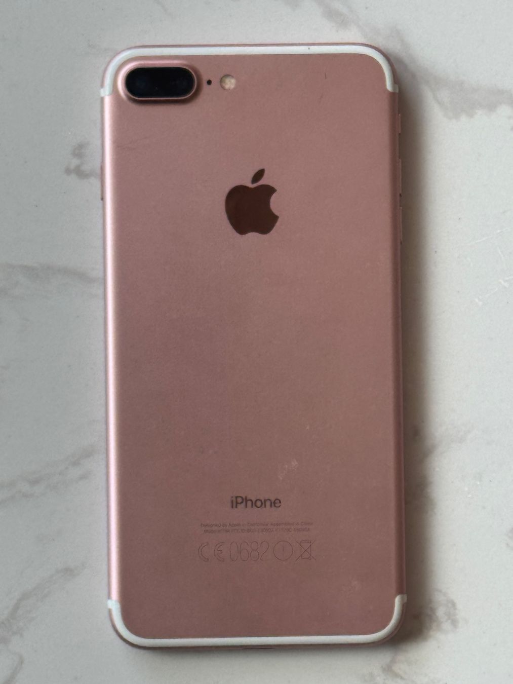 Apple Telefoni cellulari / Smartphones: iPhone 7 Plus – Usato da Lachen SZ venduto da GrueneTore