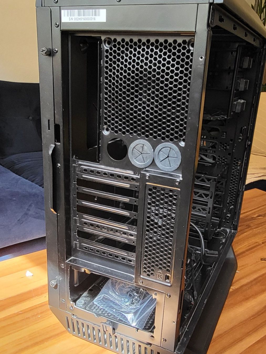 beQuiet! Custodie: Be Quiet! Silent Base 800, ATX PC Gehäuse – Usato da Bern venduto da nic_x6gy 8