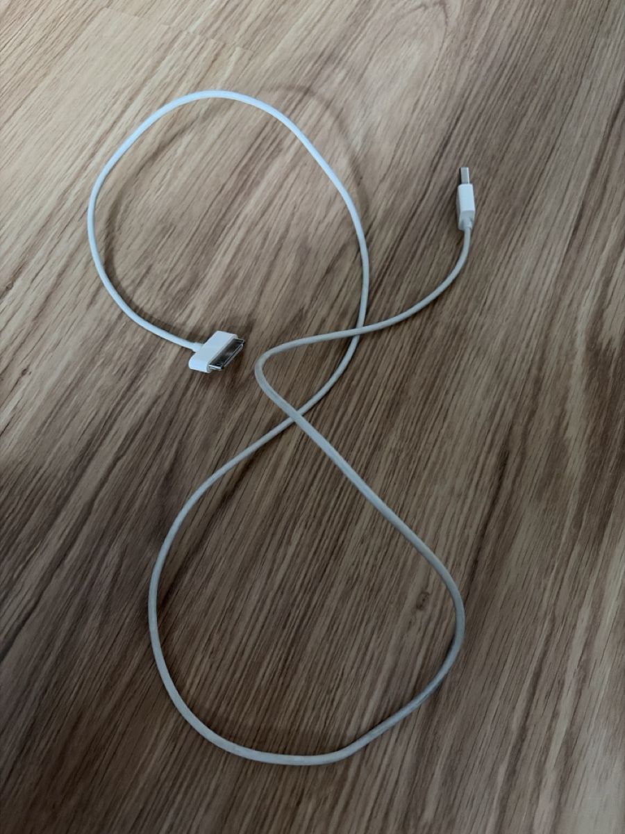 Apple Tragbarer Mediaplayer: i Pod mit Kabel funktionstüchtig  – Gebraucht aus Zürich von Collector69 2