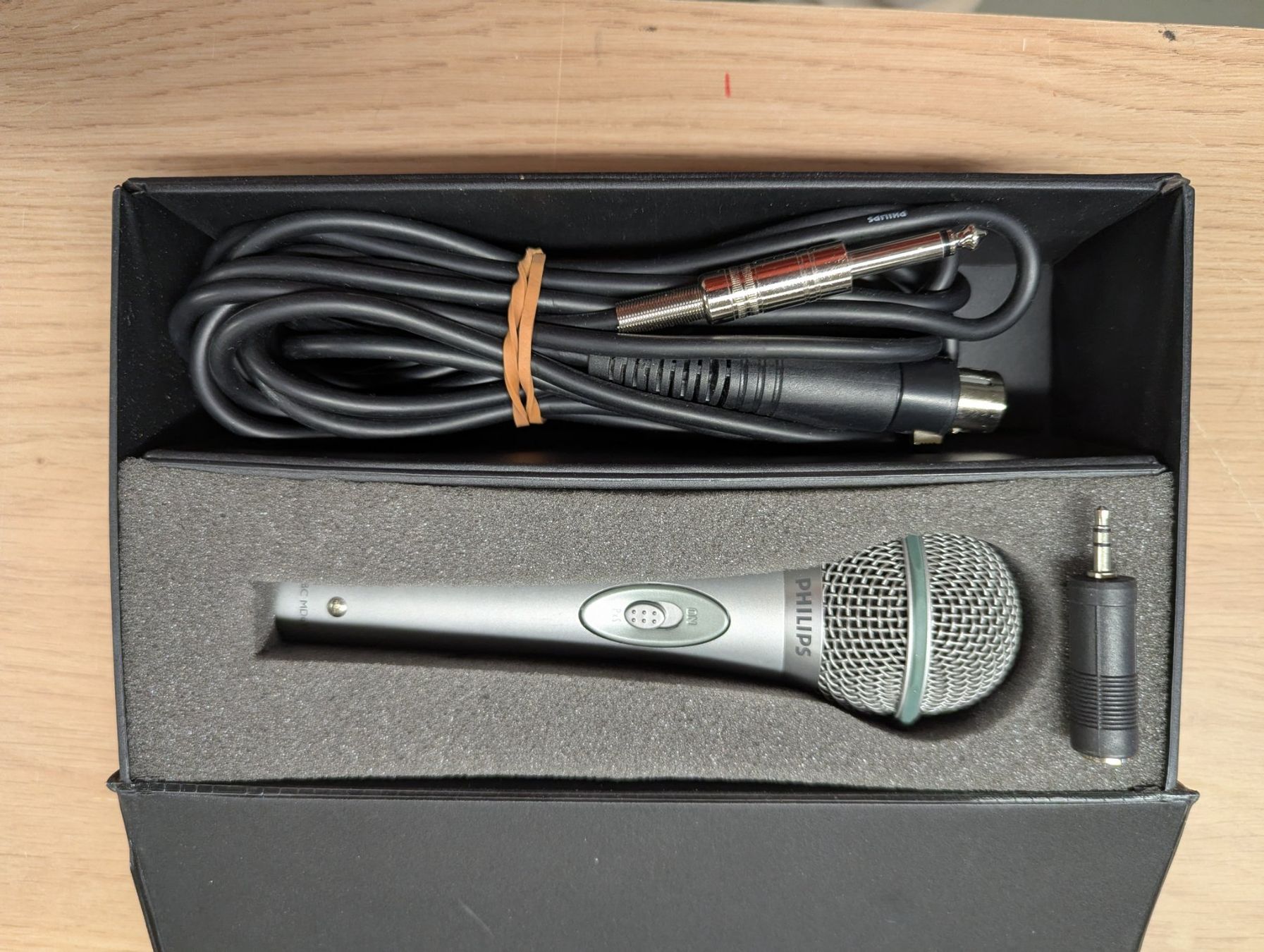 Philips Mikrofone: Microphone PHILIPS Dynamic. – Gebraucht aus montcherand von Niollu 5