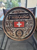 Plat décoratif Fribourg Suisse cuivre vintage 48cm diamètre.