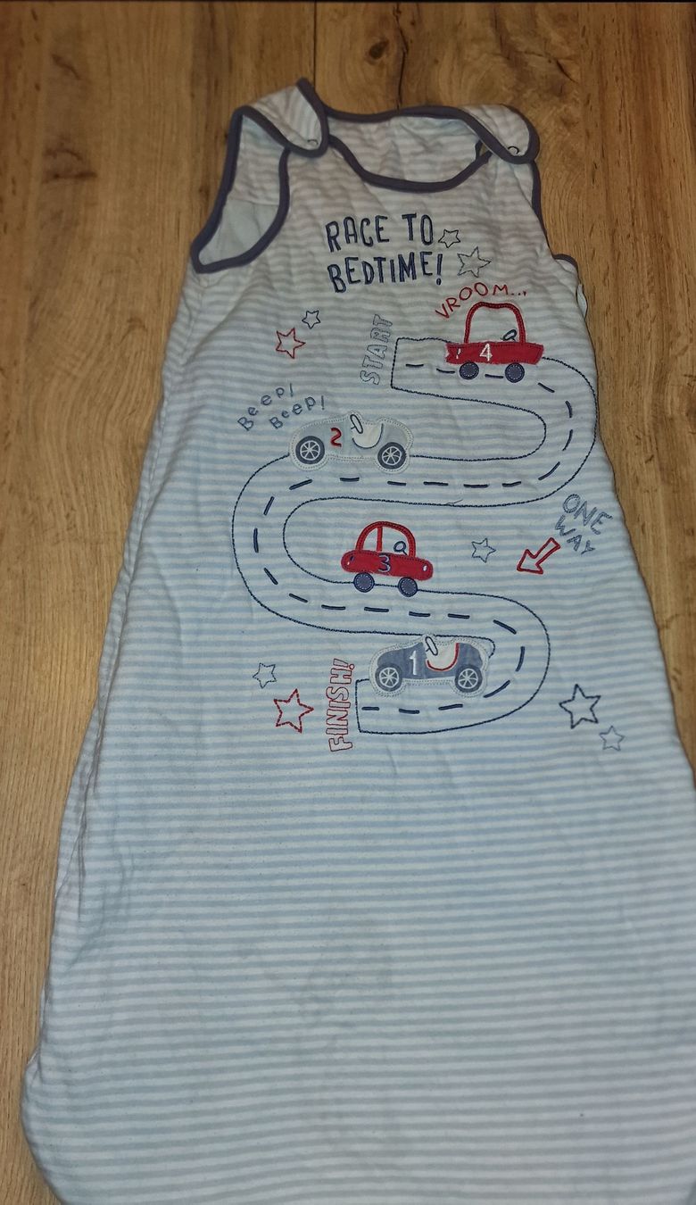 Sacchi a pelo: Blauer Schlafsack mit Rennauto-Motiv, Grösse 80 - 86 – Usato da Bottighofen venduto da Luana1234.