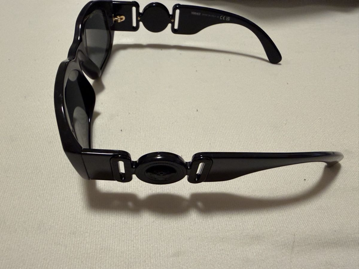 Versace Lunettes & Verres: Versace brille schwarz – Neuf (Voir description) à Gossau SG par sol_x8x8 1