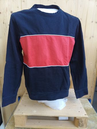 Zeitloser Pullover
