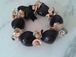 aus Sammlung: schönes Armband Hawaii Kuikui Nüsse + Muscheln