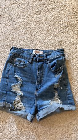 Jeans Shorts blau Grösse S neu