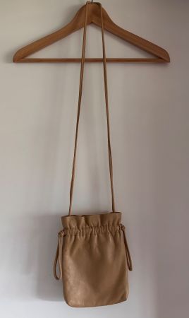 Umhängetasche beige neuwertig!