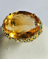 Ring mit grossem Citrin und Peridots Grösse 58