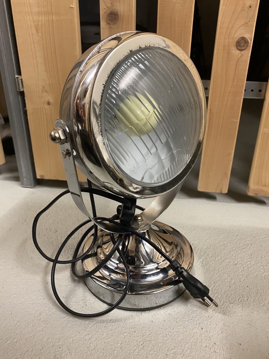 Lampade: Vintage Lampe Leuchte cooler Look Schrinwerfer – Usato da St. Gallenkappel venduto da Luap. 1