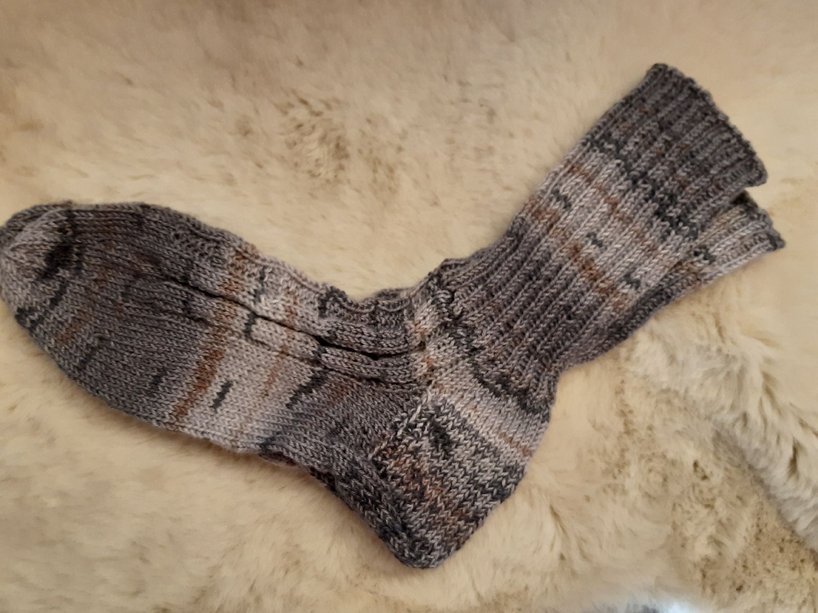 Socken: Handgestrickte Wollsocken  42/43 NEU – Neu (gemäss Beschreibung) aus Toffen von Gwunderegge77 1