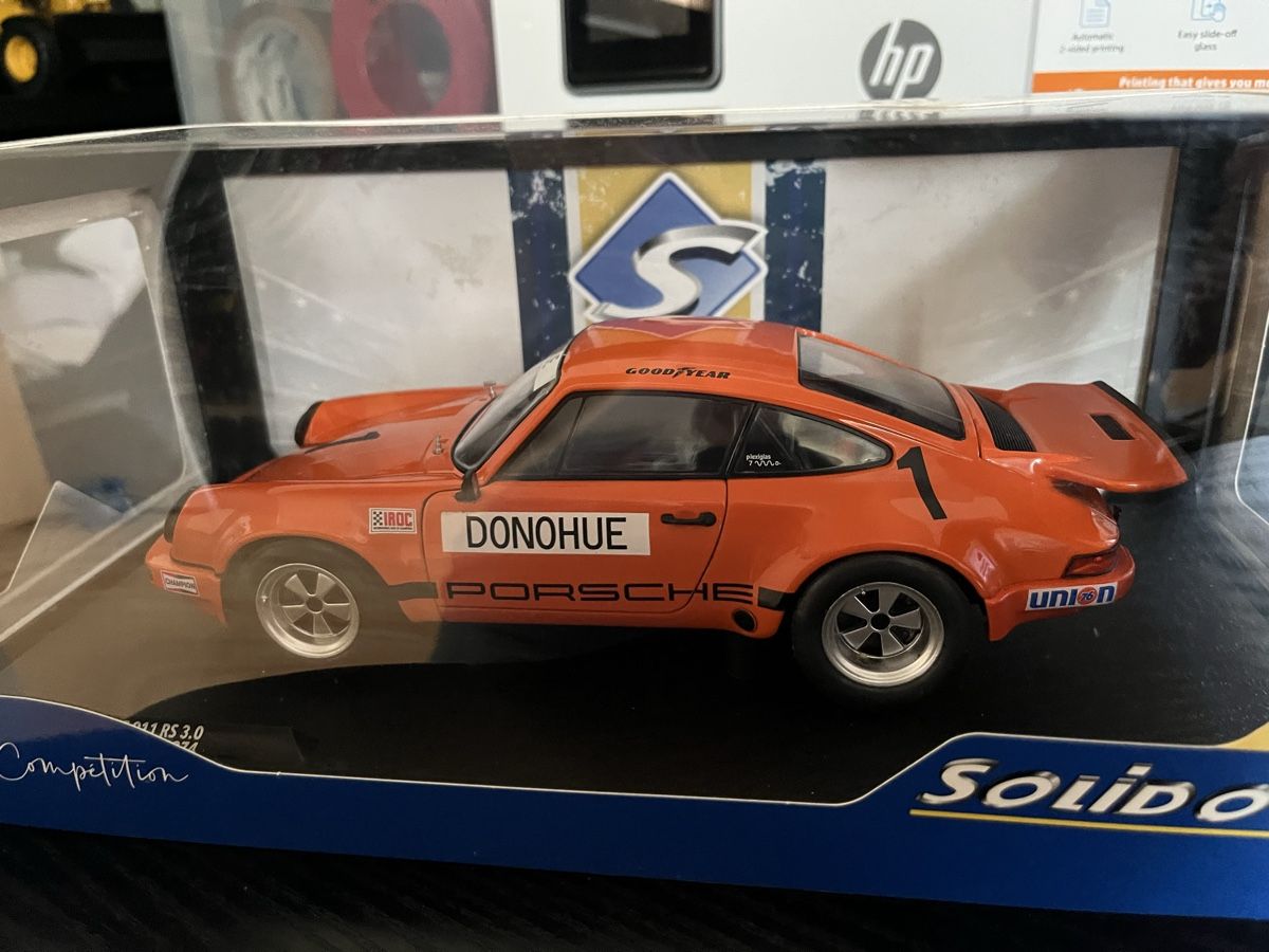 Porsche Modellini d'auto: Porsche 911 RS.  1:18 – Nuovo e nell'imballaggio originale da Rümlang venduto da Papamoll4 1