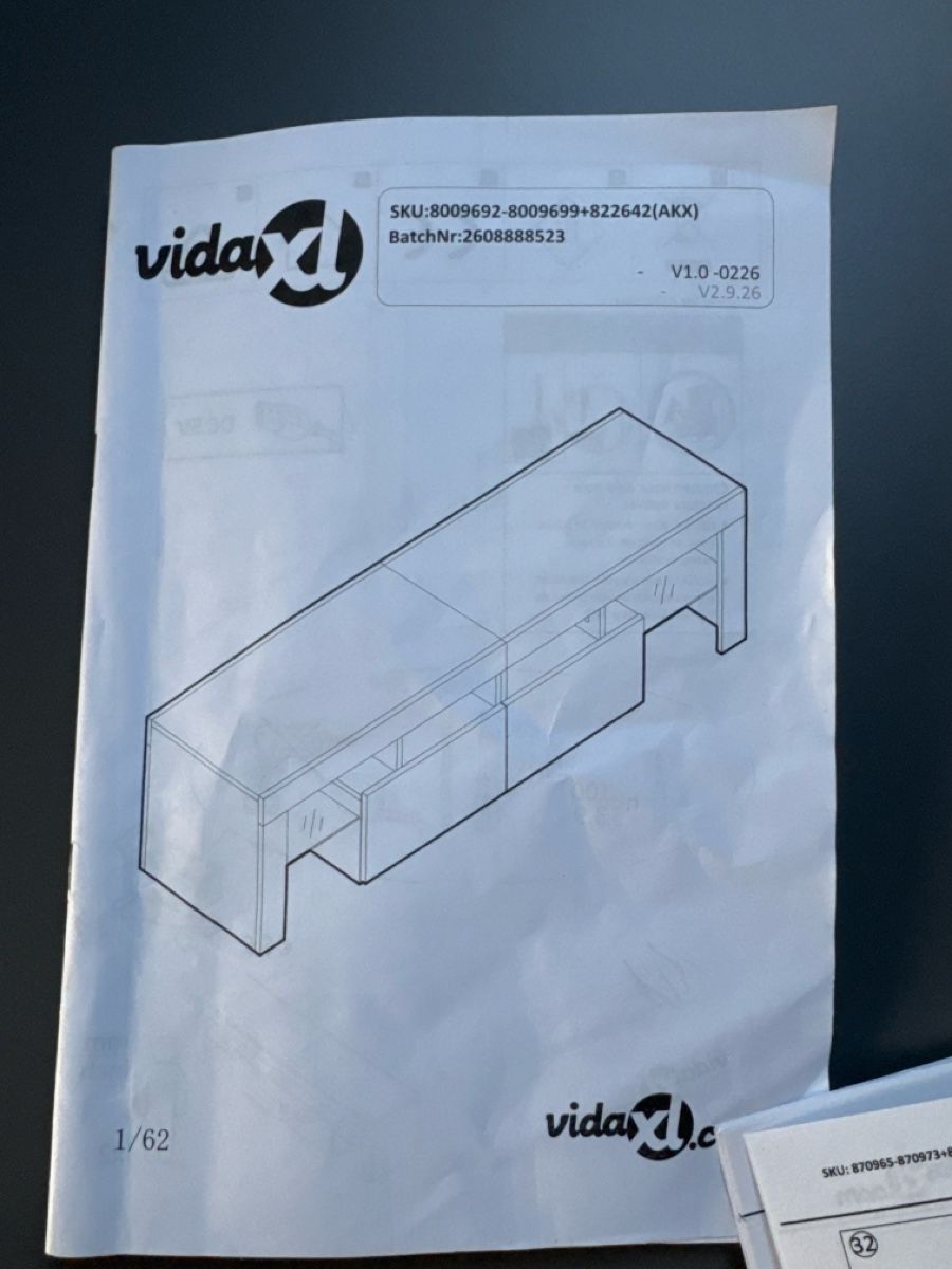 Vidaxl Mobili TV: Lowboard weiss neu…Gratis abzuholen – Nuovo (secondo la descrizione) da Hirschthal venduto da TIP66